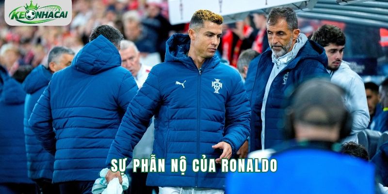 Sự phẫn nộ của Ronaldo